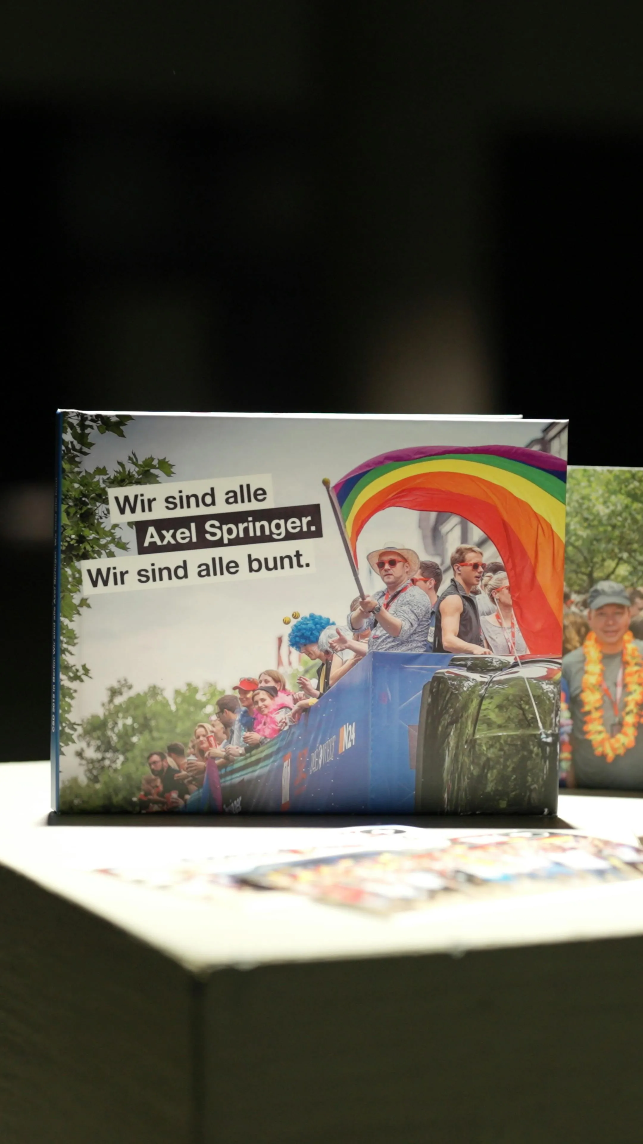 Axel Springer queerseite